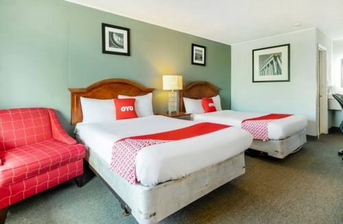 Jennings Hotel | Relax + Refill at Budget-Friendly Spot Near Attractions – Pet Friendly
