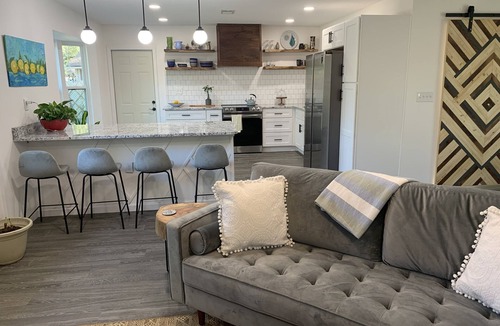 Myrtle Grove House | Remodeled Midcentury Home