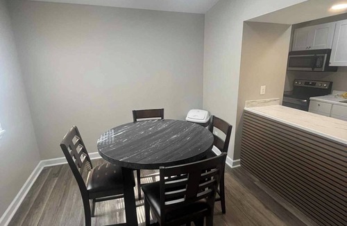Huntsville Apartment | Renovated 2BR, Near UAH, Space Center & Research Park
