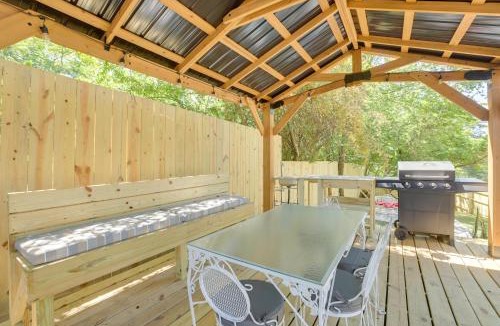 Birmingham House | Renovated Birmingham Cottage: Great Outdoor Space!