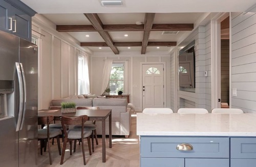 Bartlett Park House | Renovated Bungalow blocks from Downtown St. Petersburg