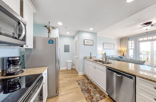 Upper Grand Lagoon Condo | Resort condo w/amazing bay views, shared hot tub & community pool