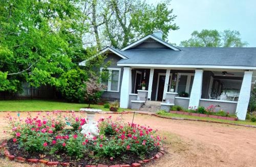 Ruston Bed & Breakfast | Restful 2