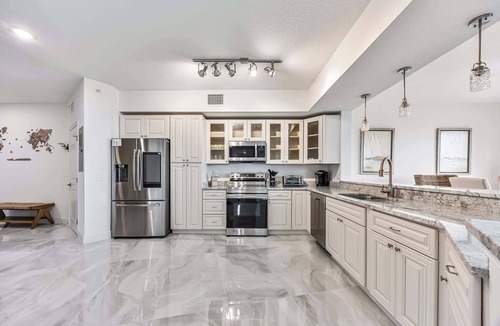 Merritt Island Condo | River Fly-In | Luxury Launch View Retreat