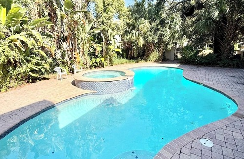 Old Seminole Heights Villa | Riverside Castle With Large Pool by Tampa Zoo & Armature Works. NO POOL PARTIES