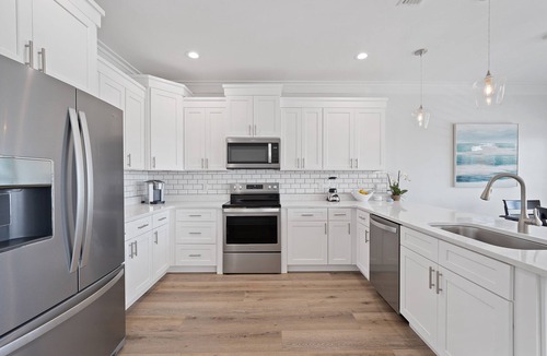 Fort Bay House | Riviera Sunrise - Chic, Modern, Pool and Beach Access