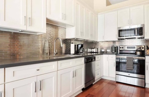 Central Business District Apartment | Roami at Factors Row | Courtyard | 4BR Combo