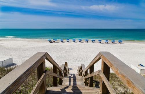 Gulf Place House | Rockaway Beach