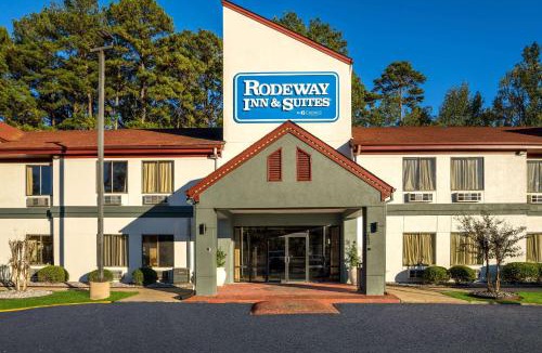 Brandon Hotel | Rodeway Inn Brandon - Jackson East