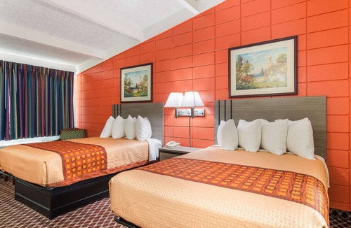 Nashville Hotel | Rodeway Inn Nashville
