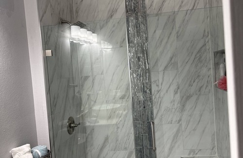 Stagecoach Village Apartment | Romantic /hot tub — 5 min from the mall