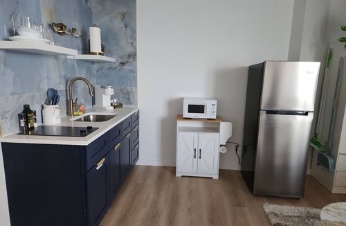 Lenox Park Apartment | Romantic-Intimate-Adorable