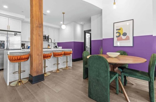 Central Business District Hotel | Rooftop Heated Pool Gym Gameroom Downtown Hotel