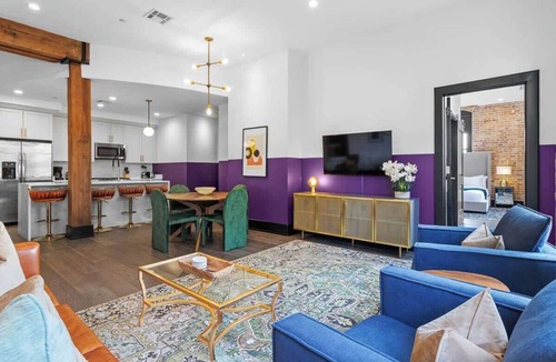 Central Business District Hotel | Rooftop Heated Pool Gym Gameroom Downtown Hotel