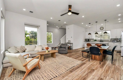 Greater Third Ward House | Rooftop Theater ~ 5 Minutes to Downtown! ~ City Views