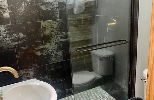 Carthage Hotel | Room 1 (sleeps 1) at Chipley's Squareview Inn
