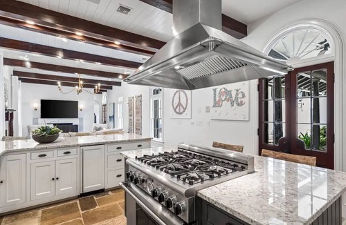 Rosemary Beach House | Rosemary Beach Home and Carriage House Sleeps 16 with private pool and courtyard