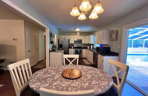 Tallahassee House | Rosemary Terrace Retreat 3bd, Pool, Pet-Friendly