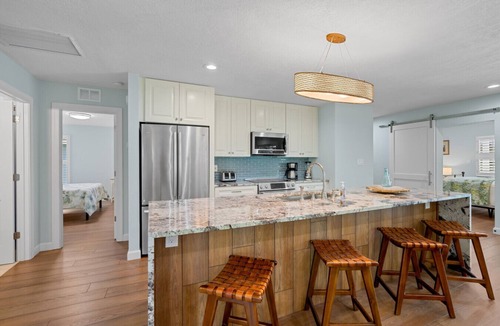 Kings Lake House | Rovigo Vacation Rental: Spacious Retreat with Panoramic Lake Views in Kings Lake. 4-BR, 4-Bathroom Home with Private Pool and just 3.4 Miles from the Vibrant 5th Ave and Naples Attractions!