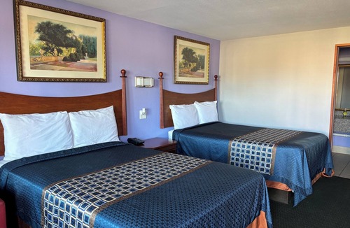 Linden Hotel | Royal Inn Linden