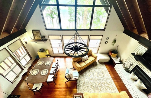 South Toledo Bend Cabin | Rustic Lakeside Fishing Camp South Toledo Bend -Skiers Cove- 3 bedrooms-Sleeps 8