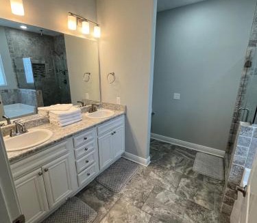 Wynnehaven Beach House | RV Ready 3BR 2BA Home Near Navarre and Destin