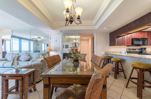 Lower Grand Lagoon Condo | Sail Away-PCB, FL Beachfront-3BD/3BA-2 Beachfront Family Getaway-Covered Parking