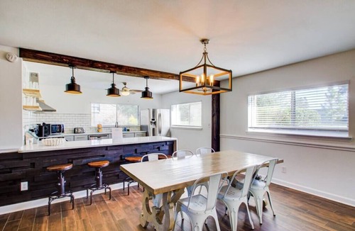 Brent House | Saint Amatus Minutes To Beach & Pensacola NAS