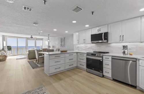 Ormond-by-the-Sea Condo | Salt & Linen - Upscale Ormond Beach Condo