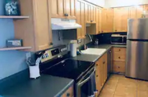 Mary Esther Condo | Salt Therapy on the Santa Rosa Sound ~ waterfront condo~ pool ~ fishing pier
