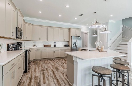 Laguna Beach Estates House | "Salty Kisses" Directly Across From Beach!
