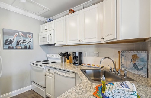Holiday Isle Condo | Sandpiper Cove 8245 Studio Bedroom Condo by RedAwning