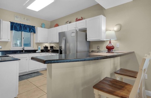 Ono Island Condo | Sandy Key 118: 3 BR/2 BA Beachfront in Perdido Key, FL On-Site Rental Office Sleeps 8