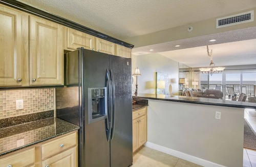 Ono Island Condo | Sandy Key 214: 2 BR/2 BA Sleeps 6, Beachfront Condo, Perdido Key, FL. On-Site Rental Office