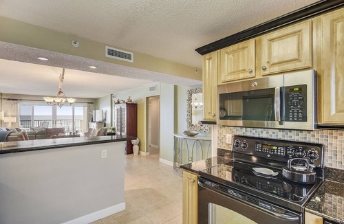 Ono Island Condo | Sandy Key 214: 2 BR/2 BA Sleeps 6, Beachfront Condo, Perdido Key, FL. On-Site Rental Office