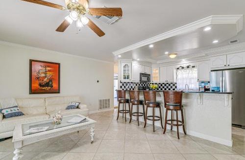 Spring Hill House | Screened Lanai and Heated Pool Spring Hill Home