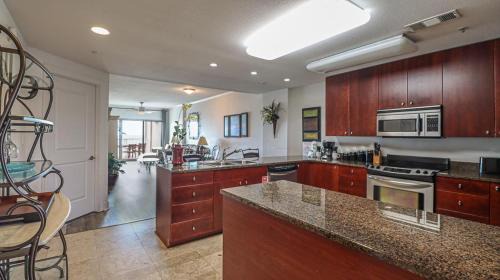 Biloxi House | Sea Breeze 302 Deluxe