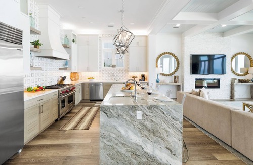 Hollywood Beach House | "Sea Breeze" Family Beachfront Home w/Private Pool & Game Room