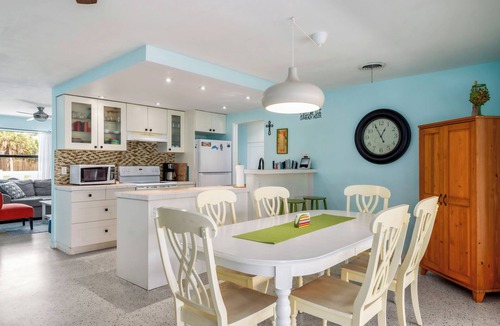 Beau Rivage Shores House | Sea Breeze Sanctuary