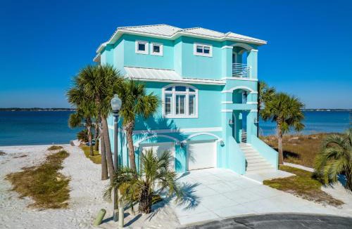Caribbean Isle House | Sea Breeze