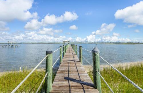 Alligator Point House | Sea La Vie-Brand New Dock Home on the Bay