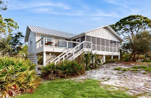Plantation House | Sea Pine Cottage