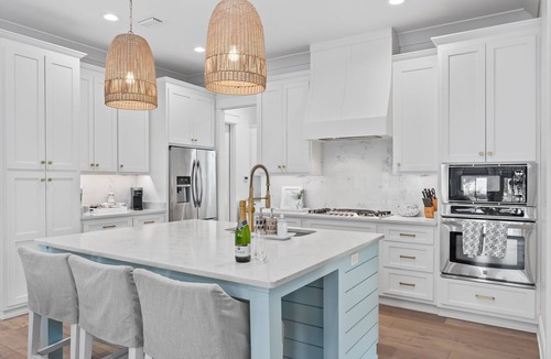 Lakeside at Blue Mountain Beach House | Sea Pointe Cottage – Stunning/Pet Friendly/4B 4.5B/6-Seater Golf Ct