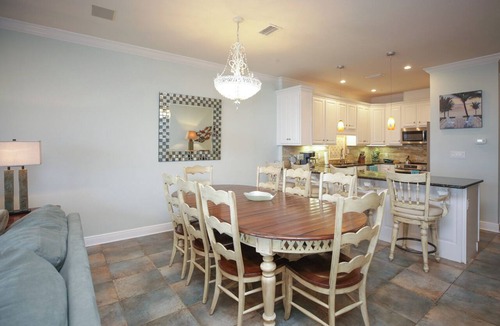 White Sands House | Sea Suite Pensacola Beach Condo