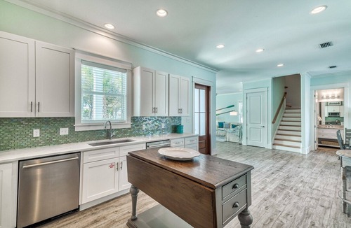 Emerald Waters Village House | SEA YOU SOON: Gorgeous Home in Gated Neighborhood w/Private Pool & Easy Beach Access!
