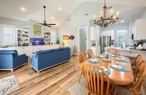 Seacrest Beach House | Seacrest Summer! 1-Level 3BR + Bikes | Book Now