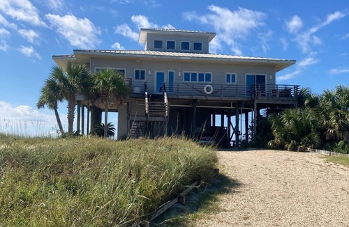Alligator Point House | Seafarer 3 bed 2 1/2 bath Gulf to bay sleeps 6. Elevator