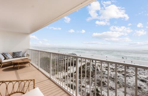 Fort Walton Beach Apartment | SeaGlass - Oceanfront with expansive balcony