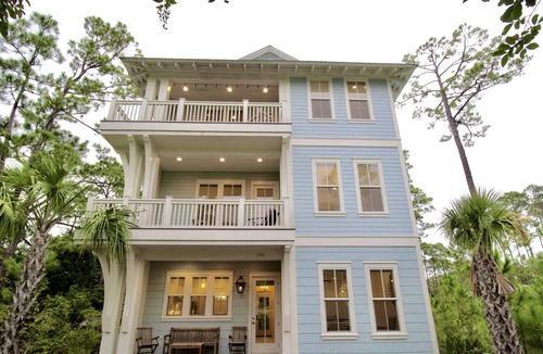 Treetop House | SeaRenity: Treetop/Seacrest 🏖 Pool 🏖 Golf Cart 🏖 PET FRIENDLY 🏖 Sleeps 14