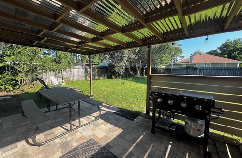 Mary Esther House | Seashell Family Hideaway 4BR Coastal Retreat Near Navarre Beach – Sleeps 10